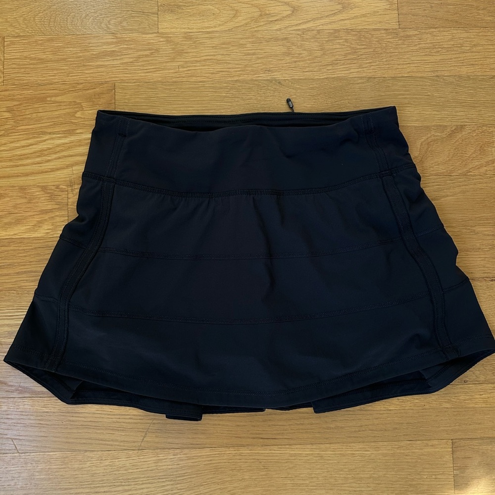 Lululemon black tennis skirt